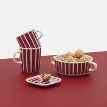 Naložite sliko v pregledovalnik galerije, Skodelica 2 dl Oiva Piccolo rjava, burgundsko rdeča Marimekko