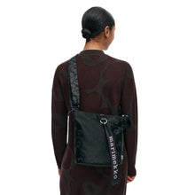 Naložite sliko v pregledovalnik galerije, Torbica Carry All Unikko črna Marimekko
