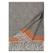 Naložite sliko v pregledovalnik galerije, Volnena odeja RAUHA 130x180cm rjava Lapuan Kankurit