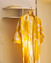 Naložite sliko v pregledovalnik galerije, Domača halja / kopalni plašč Vesi Unikko Marimekko
