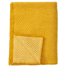 Naložite sliko v pregledovalnik galerije, Otroška volnena odeja VELVET 90 x 130 cm rumena KLIPPAN