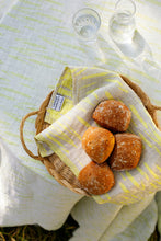 Naložite sliko v pregledovalnik galerije, Lanena kuhinjska krpa / prtiček OSMANKÄÄMI rumena Lapuan Kankurit