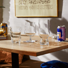 Naložite sliko v pregledovalnik galerije, Set 2 PINT kozarcev za pivo 0,4l Mikkeller x HOLMEGAARD