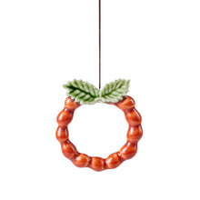 Naložite sliko v pregledovalnik galerije, Okrasek keramičen venček Christmas Tales Kähler