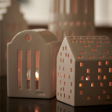 Naložite sliko v pregledovalnik galerije, Keramičen svečnik za čajno svečo Urbania Smithy Kähler