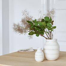 Naložite sliko v pregledovalnik galerije, Keramična vaza OMAGGIO 12,5 cm perla Kähler