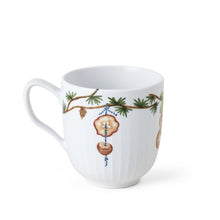 Naložite sliko v pregledovalnik galerije, Skodelica 0,33l Hammershøi Christmas Mug 2024 Kähler