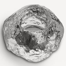 Naložite sliko v pregledovalnik galerije, Svečnik za čajno svečko SNOWBALL srednji 70mm Kosta Boda