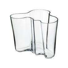 Naložite sliko v pregledovalnik galerije, Vaza Aalto 160 mm prosojna Iittala