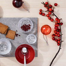 Naložite sliko v pregledovalnik galerije, Set 5 okraskov steklene krogle 8 cm rdeče Iittala