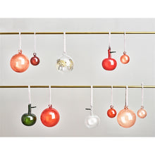Naložite sliko v pregledovalnik galerije, Set 3 okraskov steklena jabolka prosojna Iittala