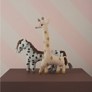 Mini otroška blazinica žirafa Guggi, OYOY