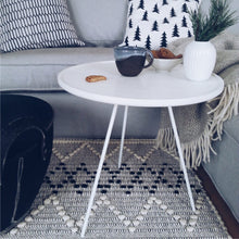 Naložite sliko v pregledovalnik galerije, Mizica EVE 45 cm bela Formadoma