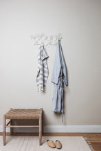 Naložite sliko v pregledovalnik galerije, Stenski obešalnik Crown Maze Interior, več barv