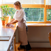 Naložite sliko v pregledovalnik galerije, Lanen predpasnik MAUSTE Lapuan Kankurit