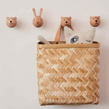 Naložite sliko v pregledovalnik galerije, Lesen stenski obešalnik MEDO, OYOY