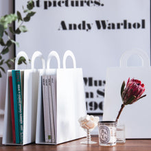 Naložite sliko v pregledovalnik galerije, Stojalo za revije MAGBAG Maze Interior, več barv