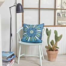 Naložite sliko v pregledovalnik galerije, Talna luč Dynamo Superliving, več barv