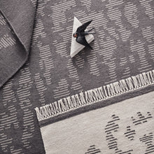 Naložite sliko v pregledovalnik galerije, Volnena preproga SAARISTO bela-siva Finarte