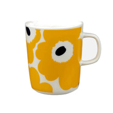 Naložite sliko v pregledovalnik galerije, Skodelica 2,5 dl Oiva - Unikko rumena Marimekko
