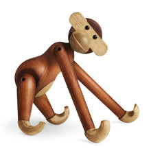Naložite sliko v pregledovalnik galerije, Lesena dekorativna figura MONKEY mala teak/limba KAY BOJESEN
