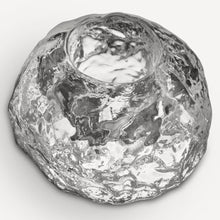 Naložite sliko v pregledovalnik galerije, Svečnik za čajno svečko SNOWBALL 90mm Kosta Boda
