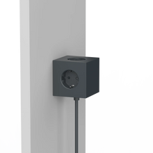 Naložite sliko v pregledovalnik galerije, Električni razdelilec SQUARE 1 USB črn AVOLT
