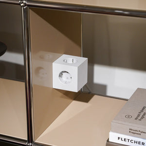 Električni razdelilec SQUARE 1 USB siv AVOLT