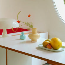 Naložite sliko v pregledovalnik galerije, Keramičen servirni krožnik / pladenj Oiva 25,5 x 36 cm mentol Marimekko
