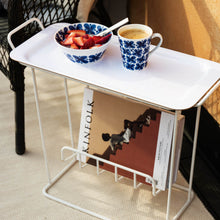 Naložite sliko v pregledovalnik galerije, Stranska mizica s snemljivim pladnjem  Minnie Mae Paper Maze Interior
