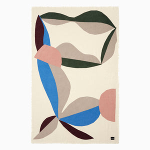Lahka poletna odeja / pregrinjalo Berry 130 x 180 cmMarimekko