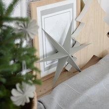 Naložite sliko v pregledovalnik galerije, Set 2 dekorativnih zvezd svetlo siva Delight department
